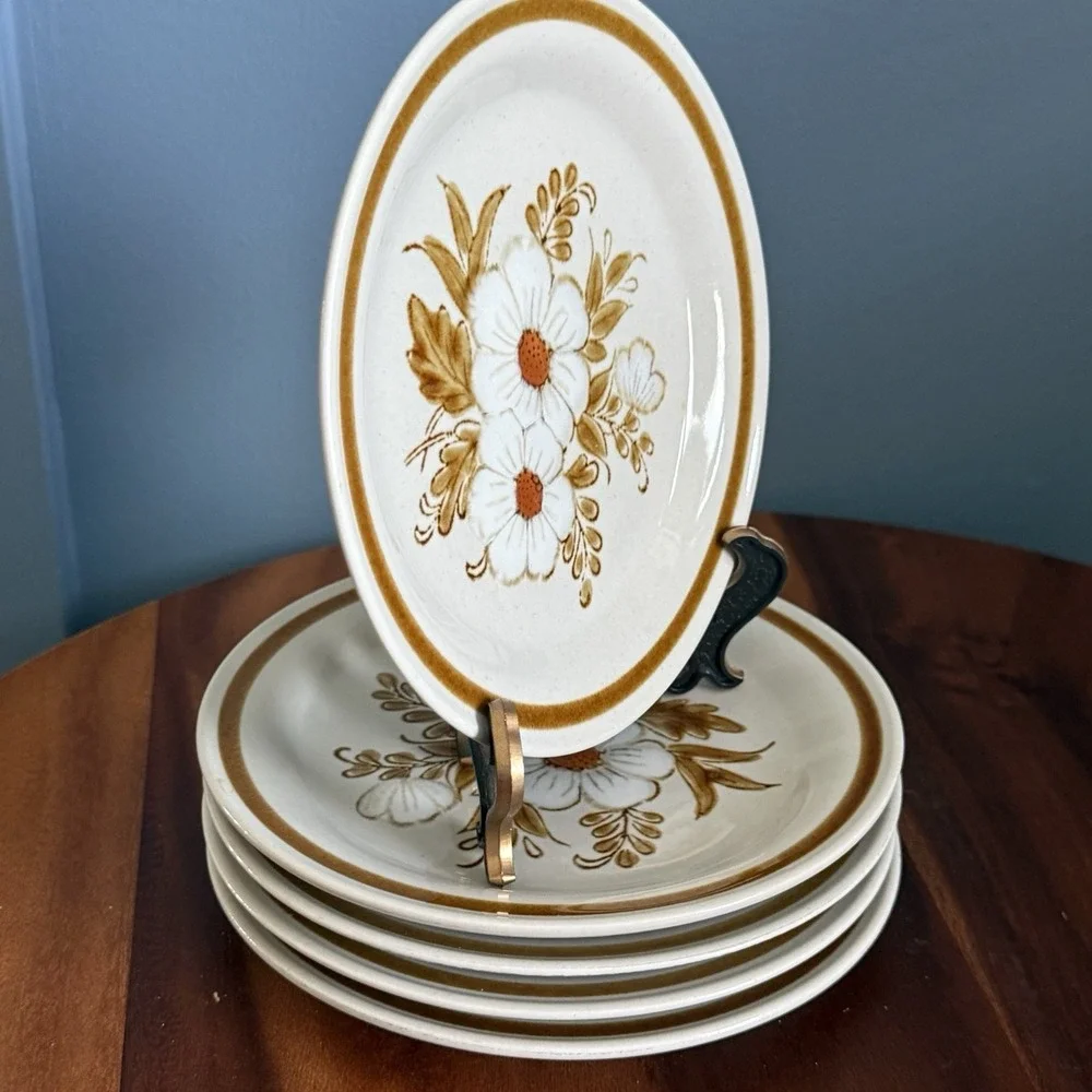 Mountain Wood Collection Dried Flowers Dessert Plates Set 5 Japan Stoneware 6.25